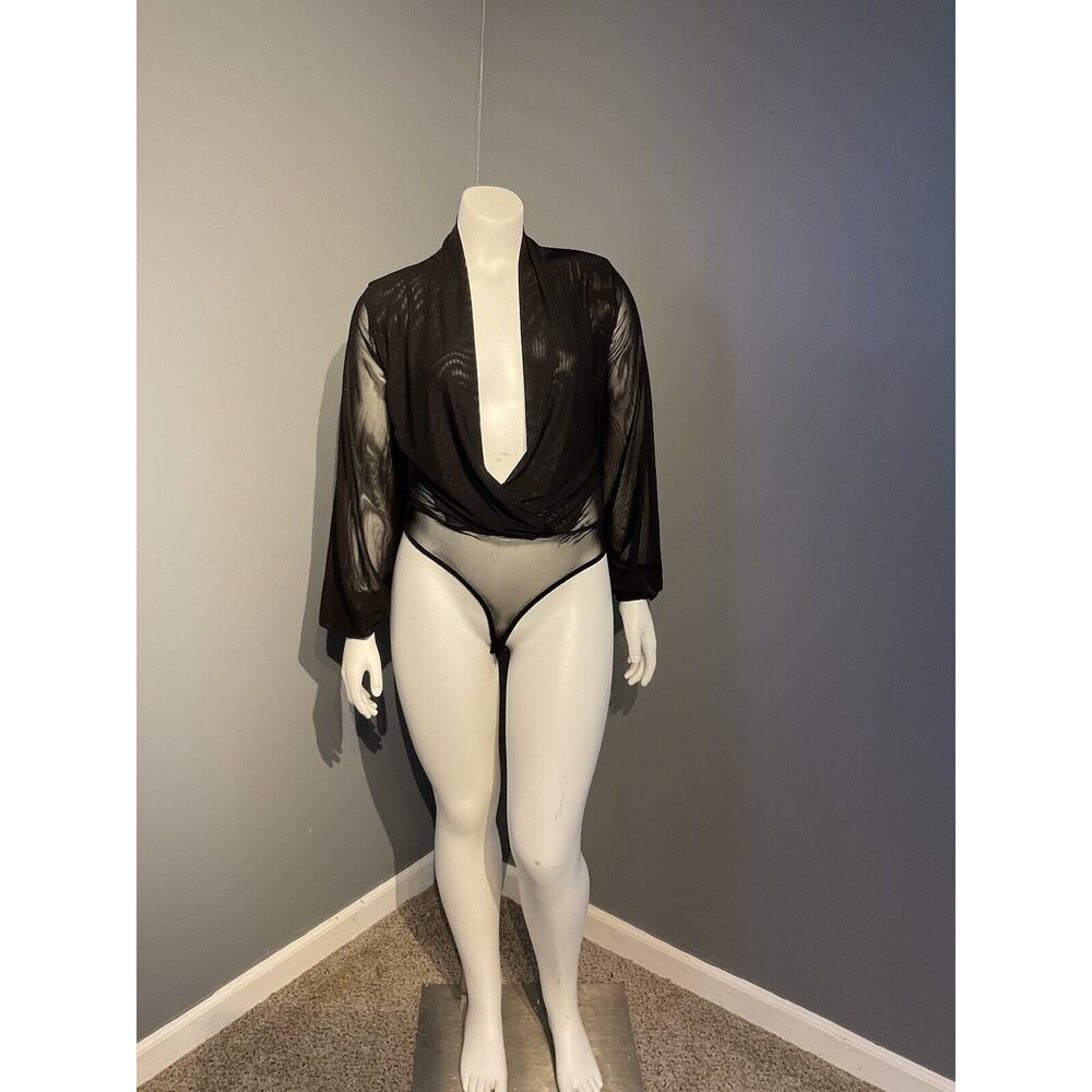 Wisdom Long Sleeve Black Mesh Body Suit Size Small Black Sheer Scoop Neck Sexy